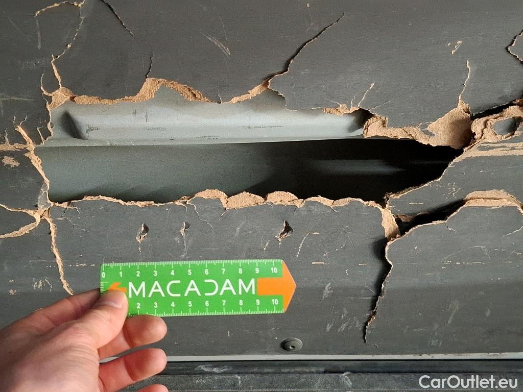  Volkswagen  Transporter VOLKSWAGEN  / 2019 / 4P / Fourgon tôlé 2.0 TDi 150 L2H1 Business Line #18