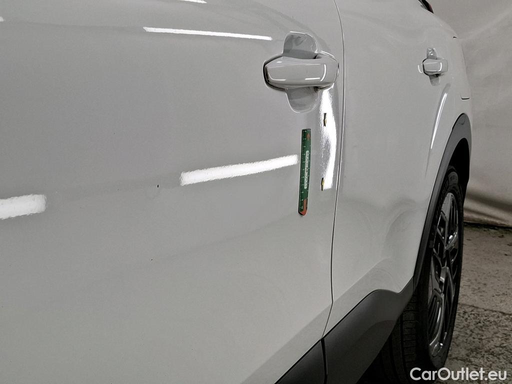  Citroen  C4  Berline Feel Pack 1.2 PureTech 130CV BVA8 6E #2