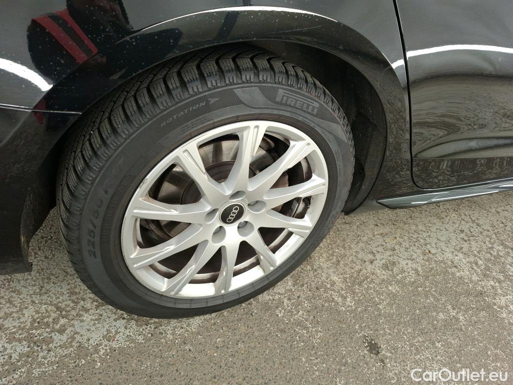  Audi  A4 AUDI  / 2019 / 4P / Berline 35 TFSI 150 S tronic Business Line #16