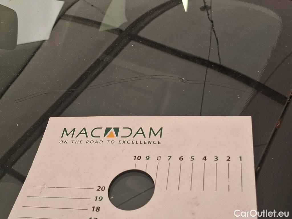  Citroen  C4  Berline Shine 1.5 BlueHDI 110CV BVM6 E6d #2