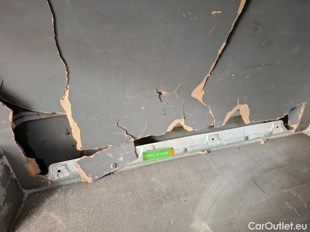  Volkswagen  Transporter VOLKSWAGEN  / 2019 / 4P / Fourgon tôlé 2.0 TDi 150 L2H1 Business Line #11