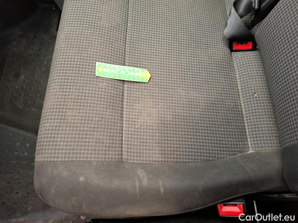  Volkswagen  Transporter VOLKSWAGEN  / 2019 / 4P / Fourgon tôlé 2.0 TDi 150 L2H1 Business Line #30