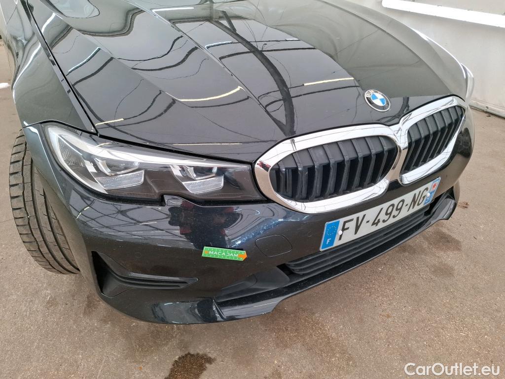  Bmw  Serie 3 BMW Série 3 Berline / 2018 / 4P / Berline 318d 150ch Business Design BVA8 #15