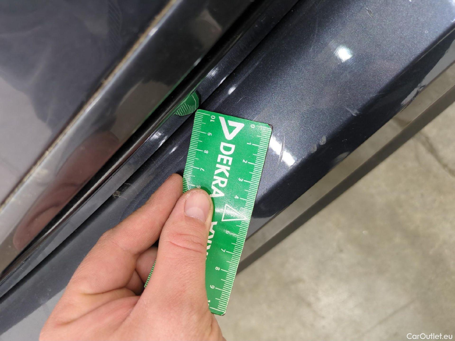  Hyundai  i30  Business 1.6 CRDi 115CV BVA7 E6d #44