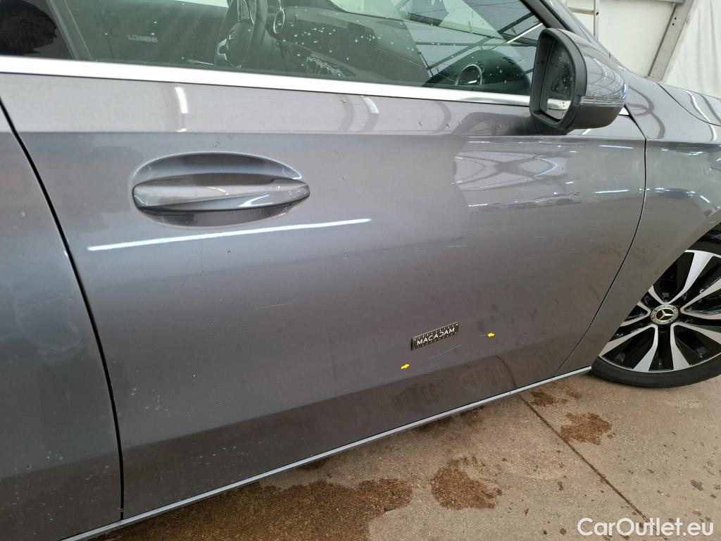  Mercedes  A-Klasse MERCEDES-BENZ Classe A Berline / 2018 / 4P / Berline A 200 d Business Line 8G-DCT #1