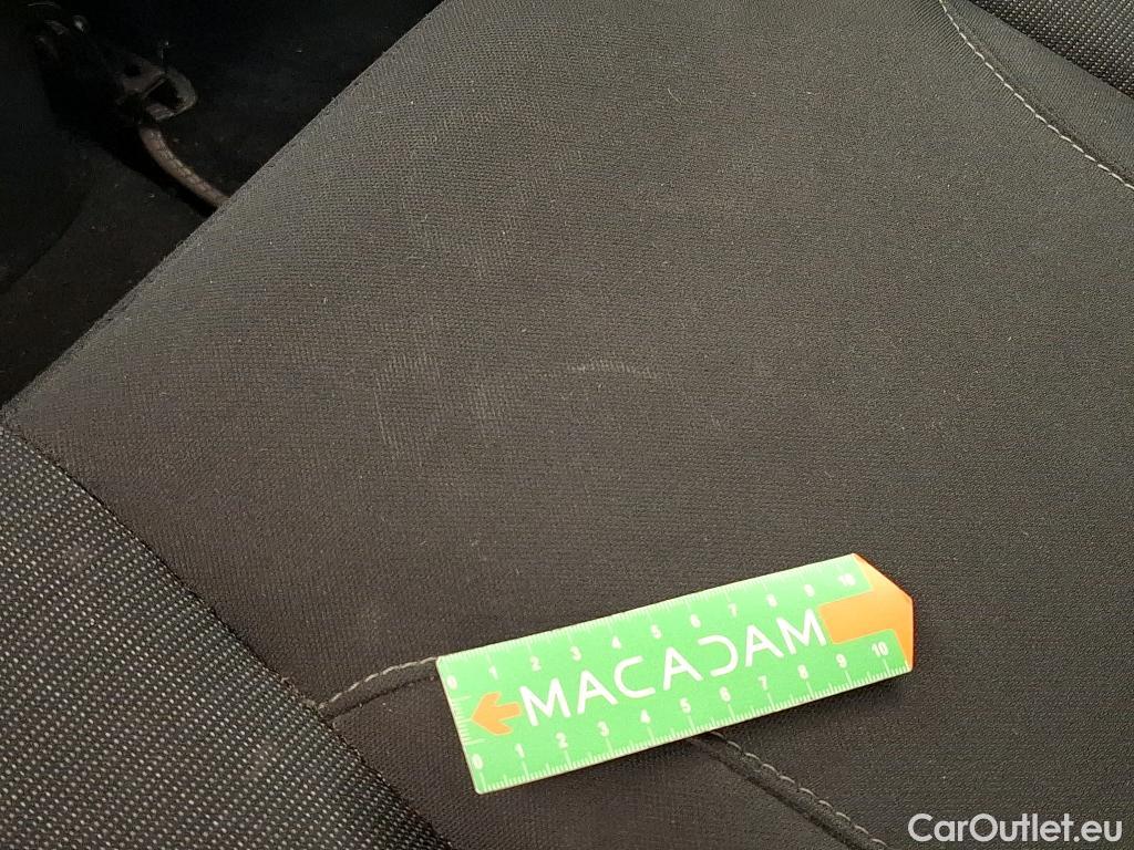  Hyundai  Konna Kona Business Hybrid 2WD 1.6 GDI 140CV BVA6 E6d #31