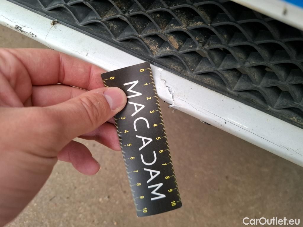  Mercedes  A-Klasse MERCEDESBENZ Classe A Compact  2018  5P  Berline A 180 d Business Line #4