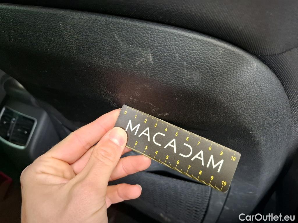  Hyundai  Tucson  Business 2WD 1.6 CRDi 135CV BVA7 E6dT #33