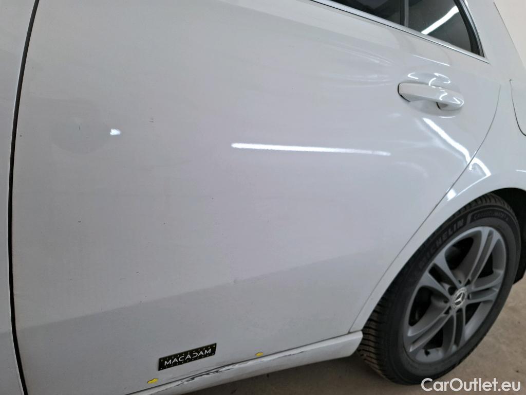  Mercedes  A-Klasse MERCEDESBENZ Classe A Compact  2018  5P  Berline A 180 d Business Line #9