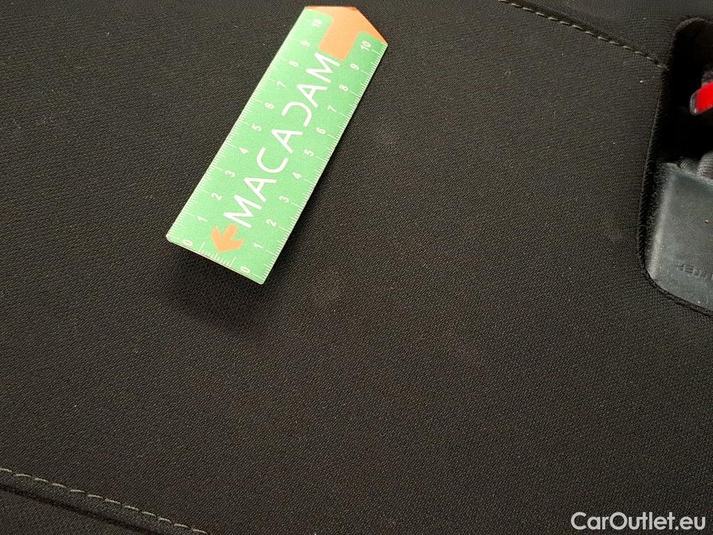  Hyundai  Konna Kona Business Hybrid 2WD 1.6 GDI 140CV BVA6 E6d #32