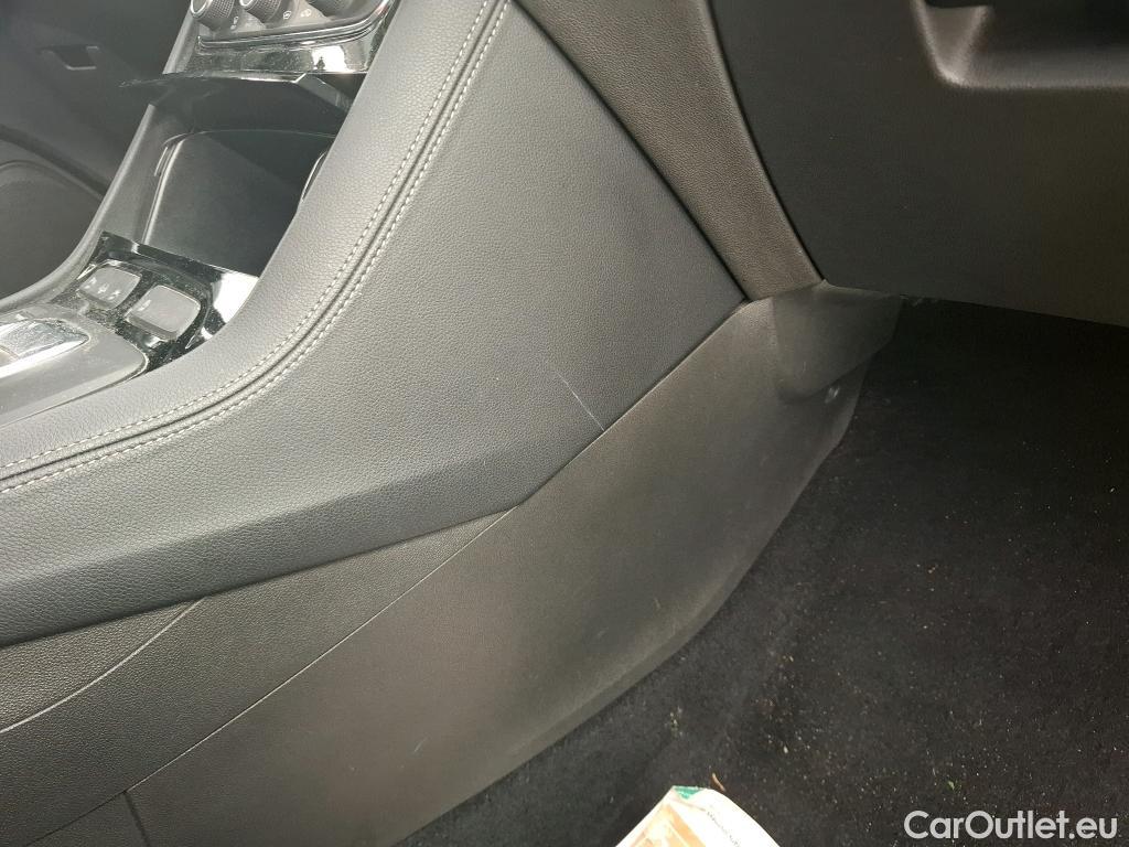  Opel   Grandland X OPEL Grandland / 2021 / 5P / SUV 1.5 DIESEL 130 ULTIMATE AUTO #17