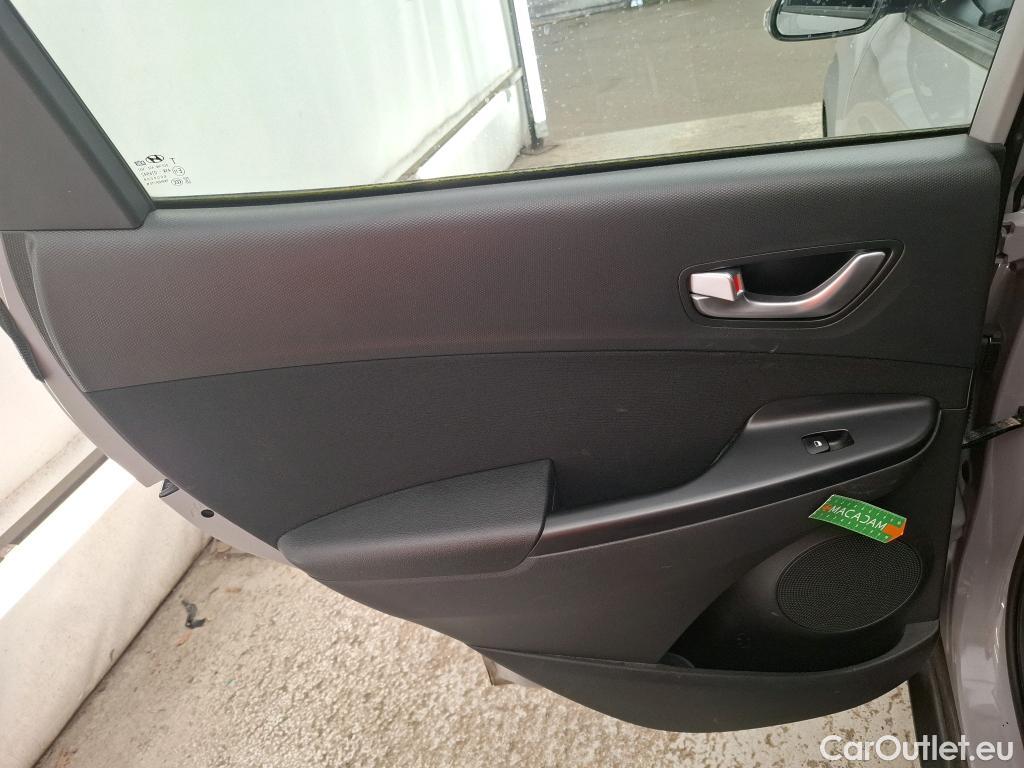  Hyundai  Konna Kona Business Hybrid 2WD 1.6 GDI 140CV BVA6 E6d #16