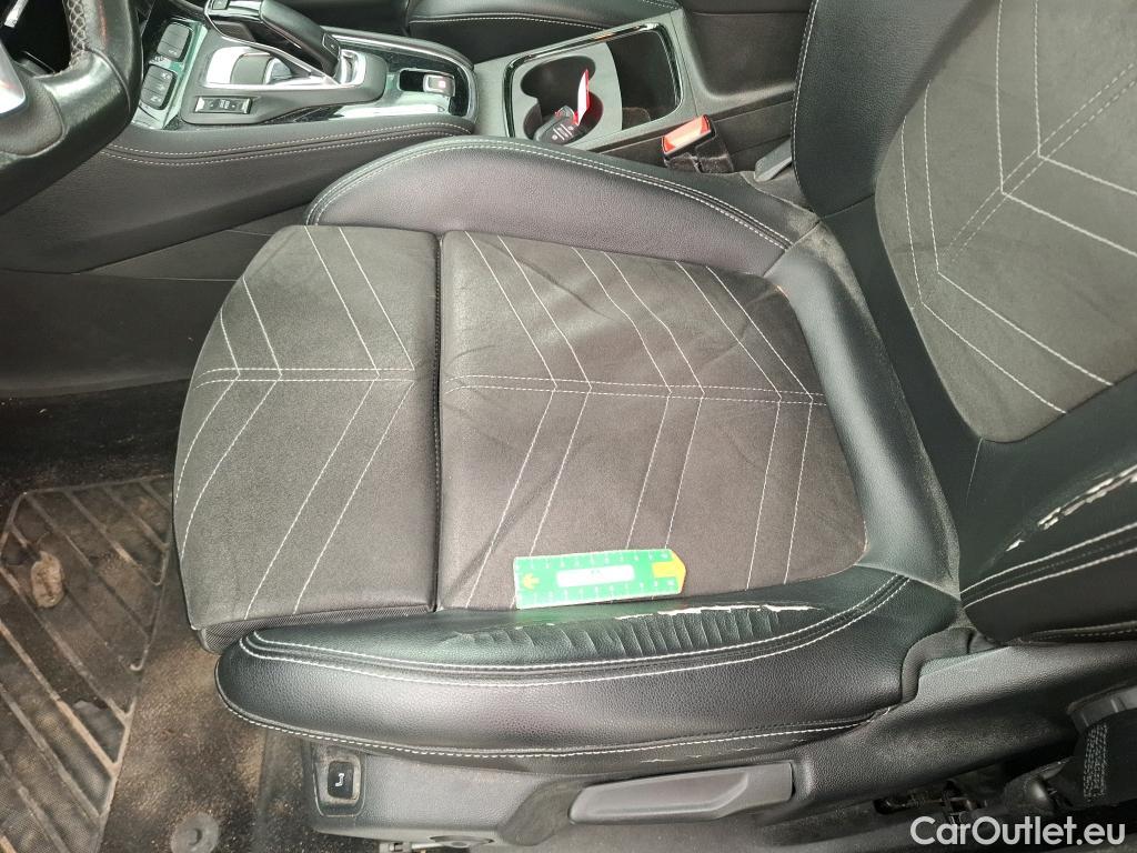  Opel   Grandland X OPEL Grandland / 2021 / 5P / SUV 1.5 DIESEL 130 ULTIMATE AUTO #13