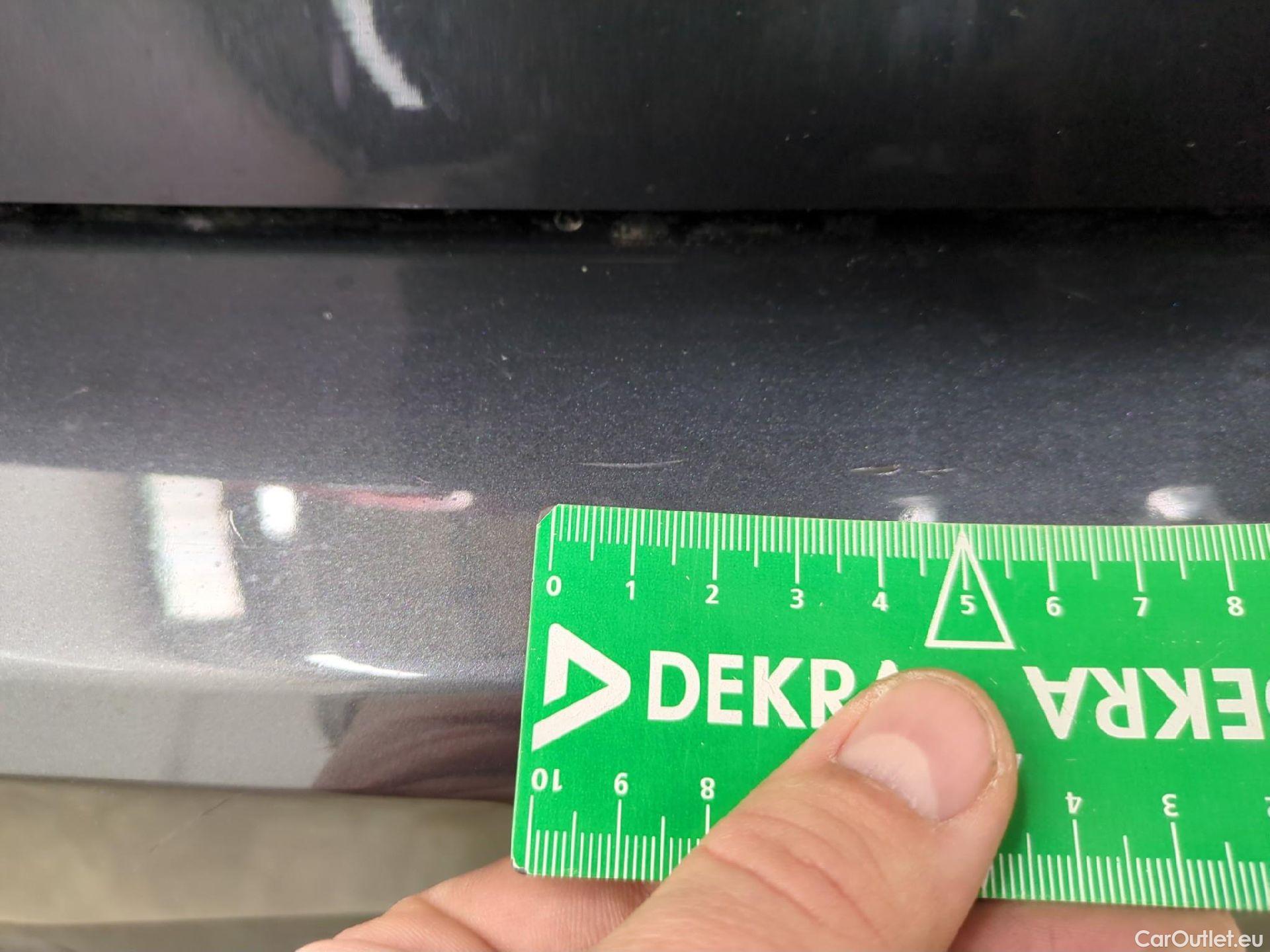  Hyundai  i30  Business 1.6 CRDi 115CV BVA7 E6d #42