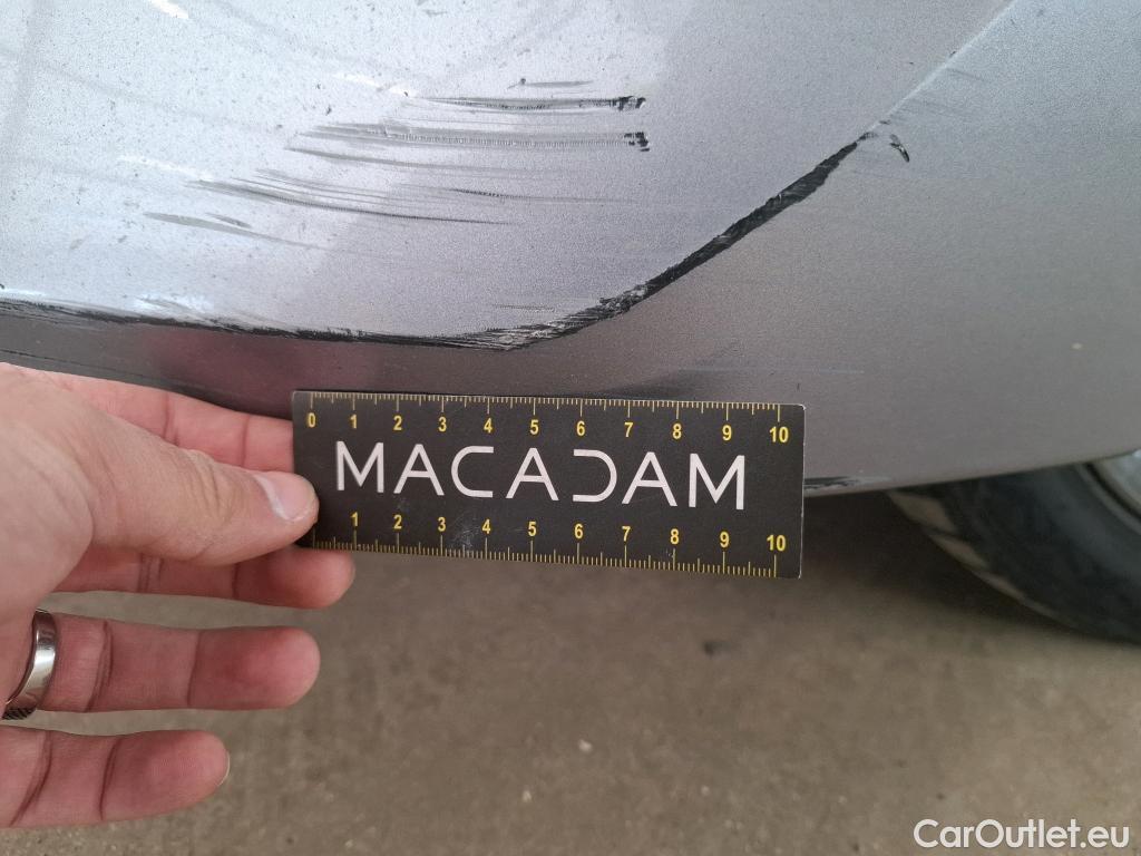  Peugeot  208  Active Pack 1.5 HDi 100CV BVM6 E6d #19