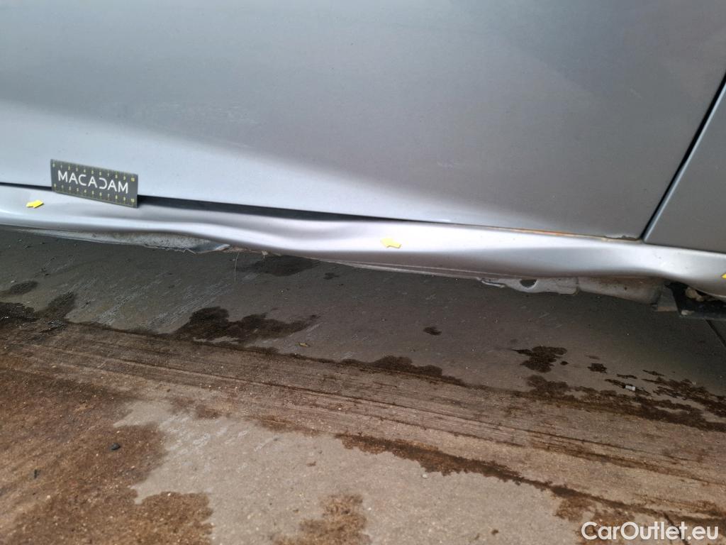  Peugeot  208  Active Pack 1.5 HDi 100CV BVM6 E6d #2