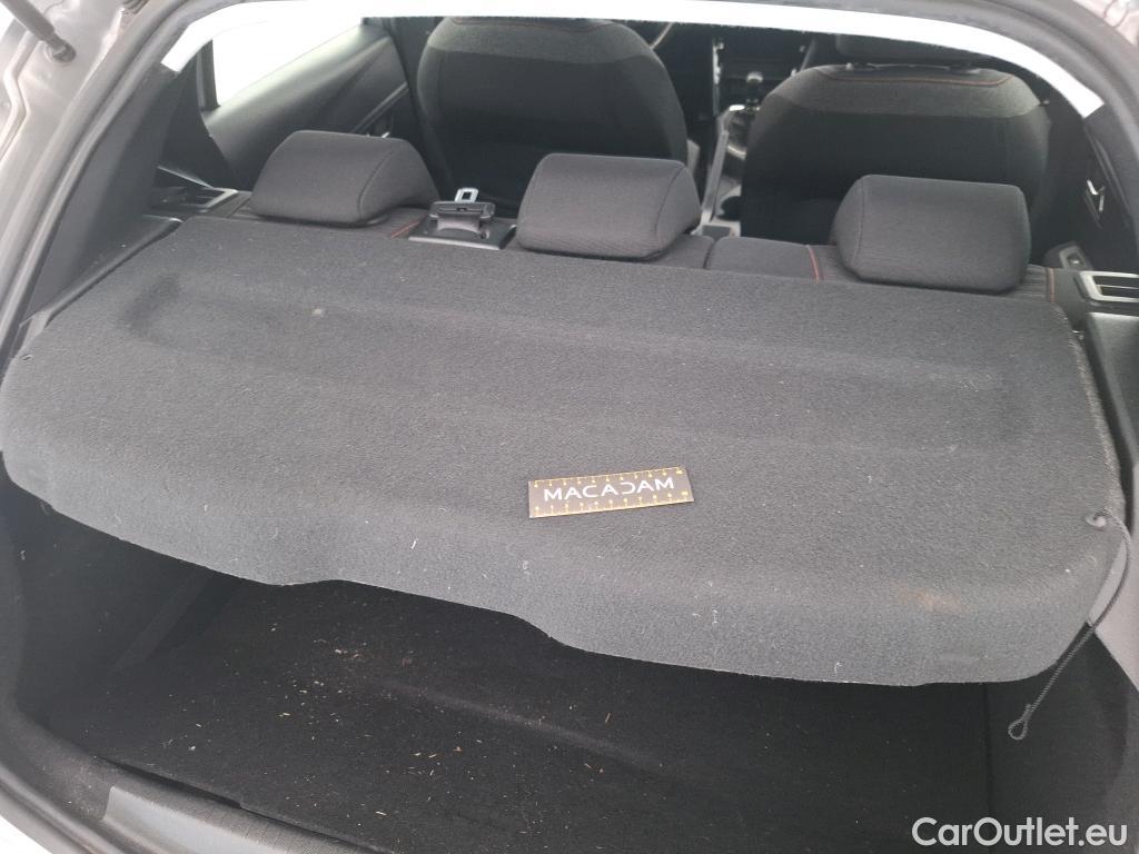  Peugeot  208  Active Pack 1.5 HDi 100CV BVM6 E6d #40