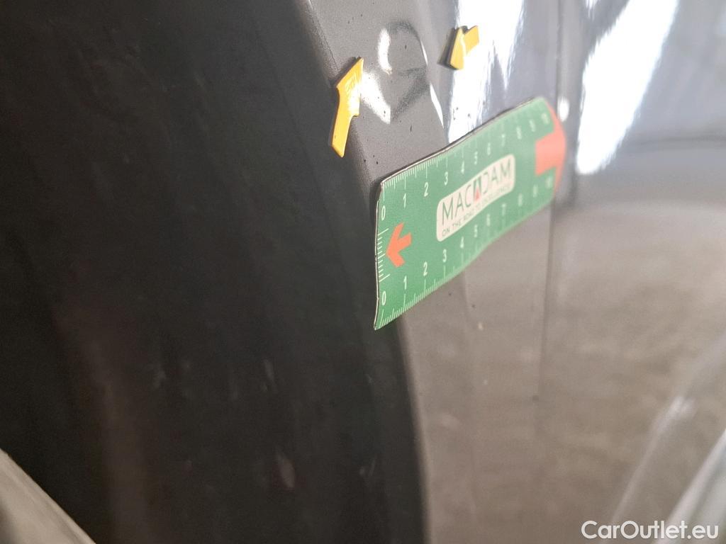  Peugeot  208  Allure Pack 1.2 PureTech 100CV BVA8 E6d #11