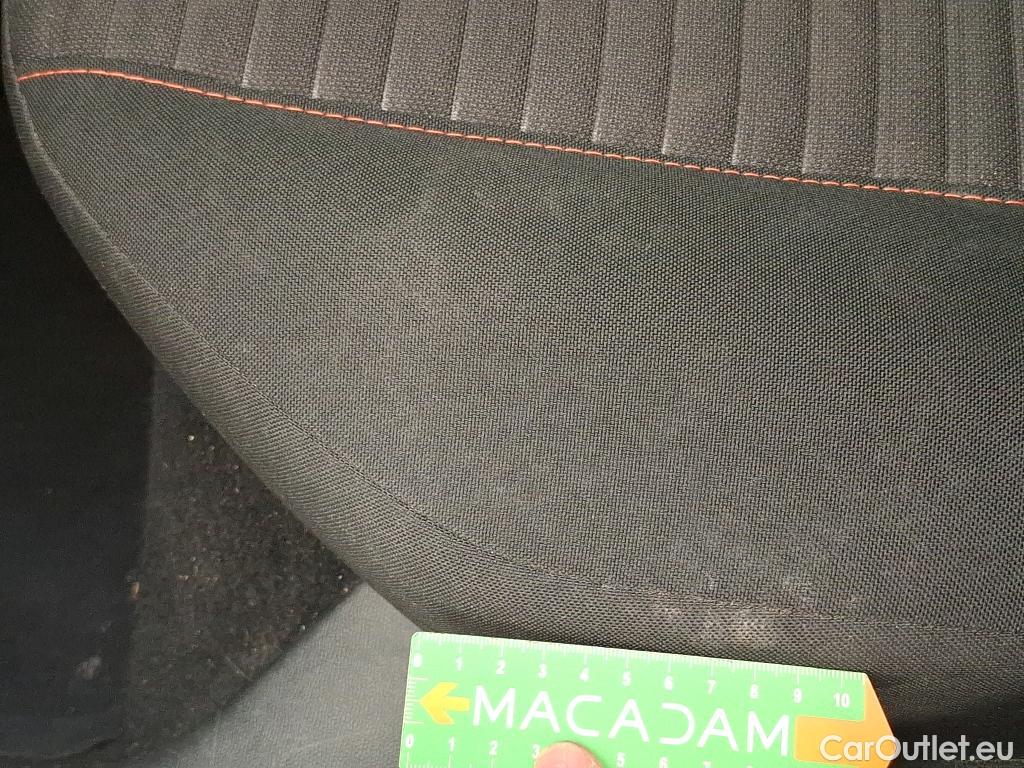  Peugeot  208  Active Business 1.5 HDi 100CV BVM6 E6d #48