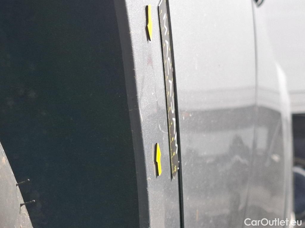  Peugeot  208  Active Pack 1.5 HDi 100CV BVM6 E6d #14