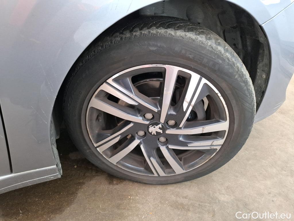  Peugeot  208  Allure Business 1.2 PureTech 100CV BVM6 E6d #13