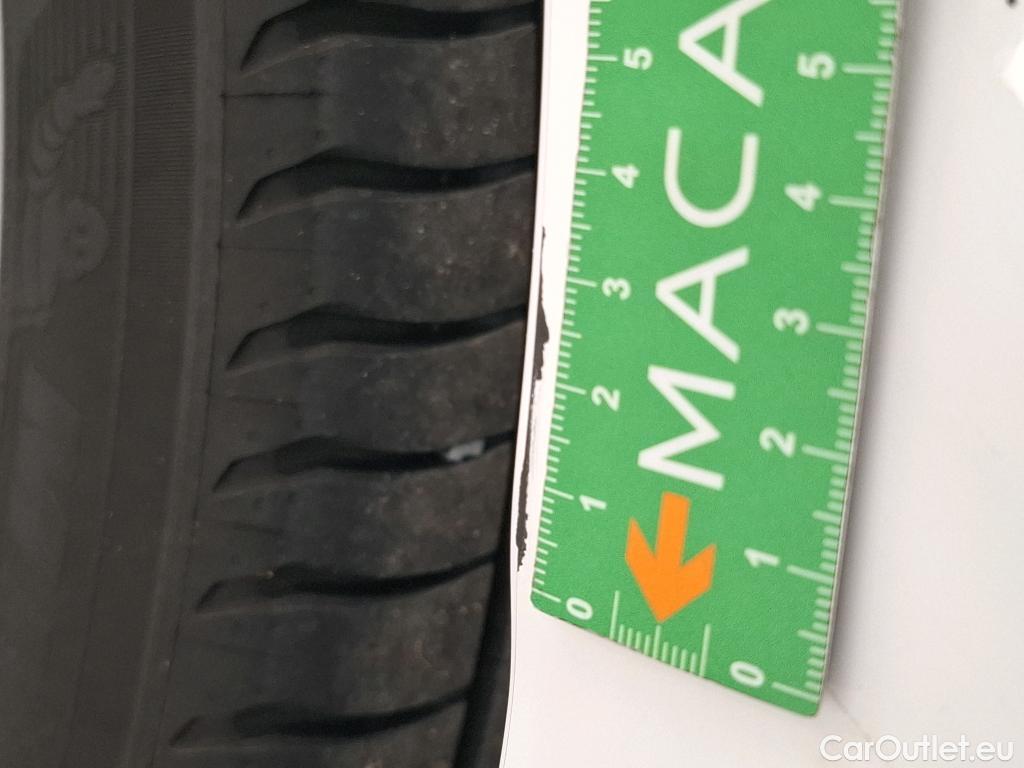  Peugeot  208  Active Business 1.5 HDi 100CV BVM6 E6d #9