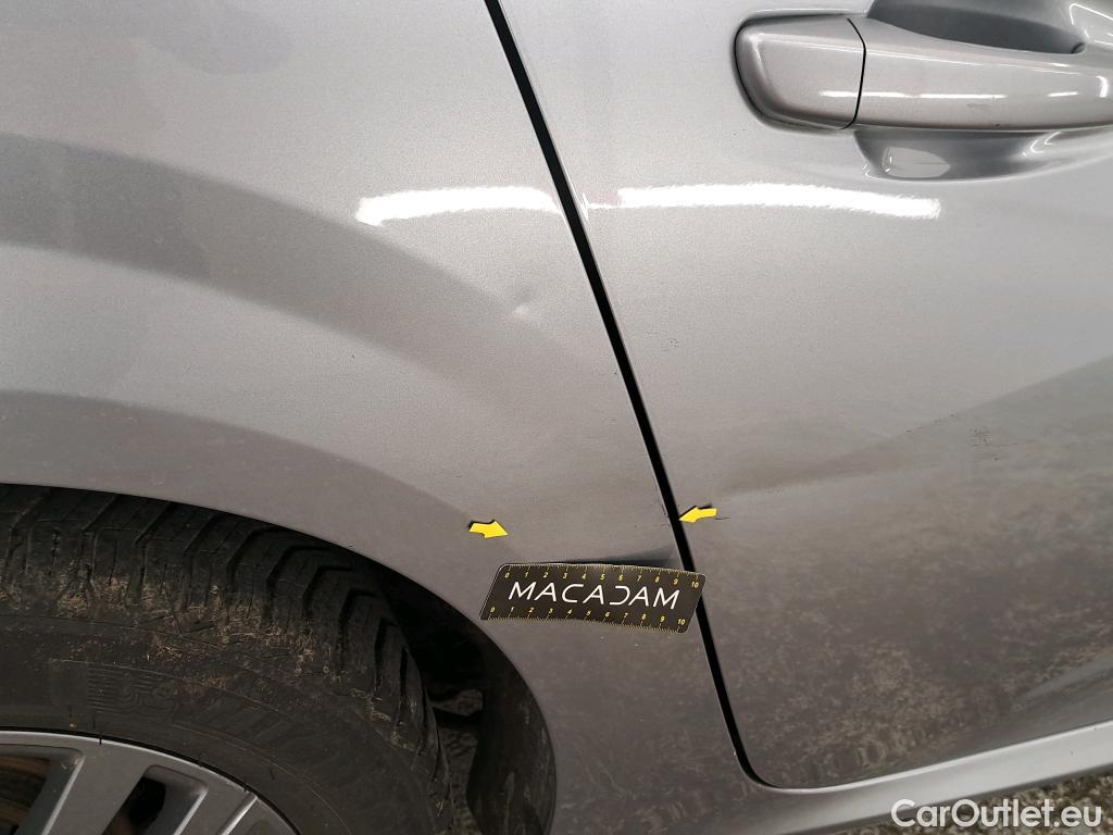  Peugeot  208  Active Business 1.5 HDi 100CV BVM6 E6d #15