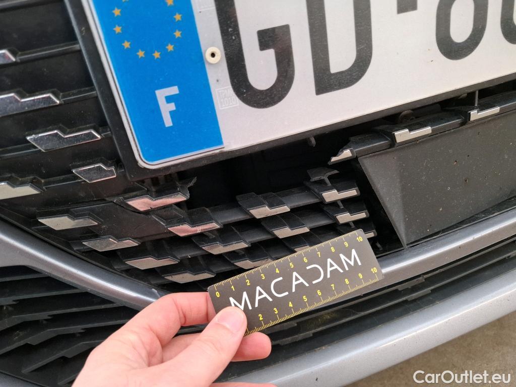  Peugeot  208  Allure Business 1.2 PureTech 100CV BVM6 E6d #7