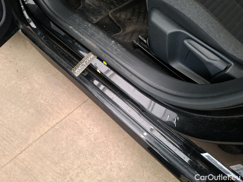  Peugeot  208  Active Business 1.5 HDi 100CV BVM6 E6d #13