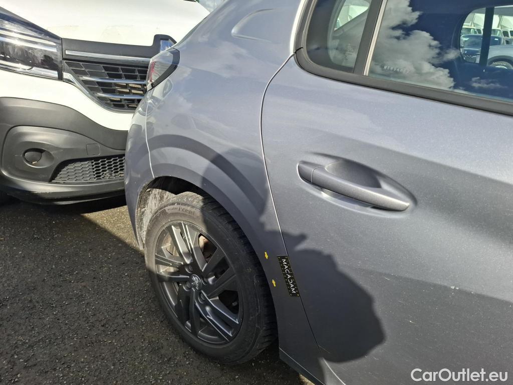  Peugeot  208  Active Pack 1.5 HDi 100CV BVM6 E6d #11