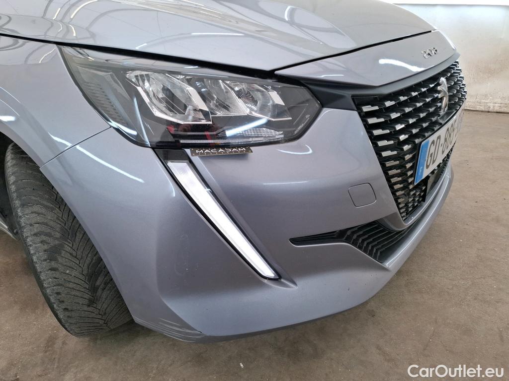  Peugeot  208  Allure Business 1.2 PureTech 100CV BVM6 E6d #1