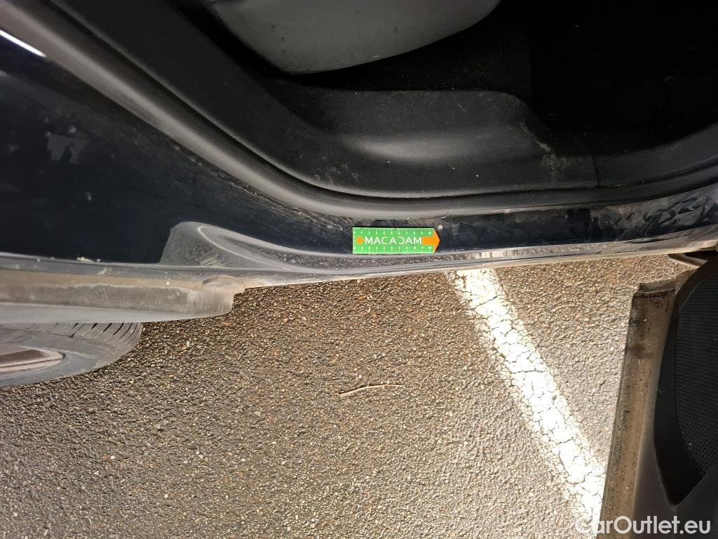  Peugeot  3008  Allure Business 1.2 PureTech 130CV BVA8 E6d #25