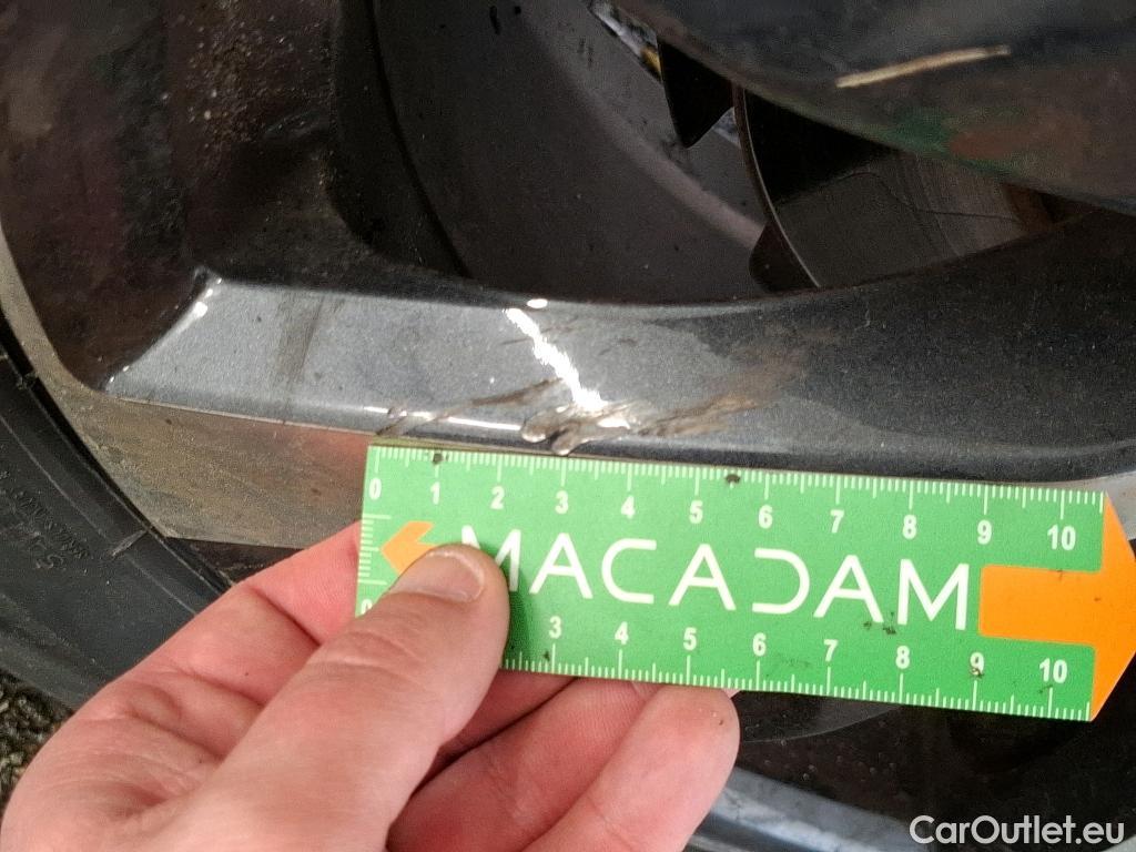  Peugeot  3008  Allure Business 1.2 PureTech 130CV BVA8 E6d #36