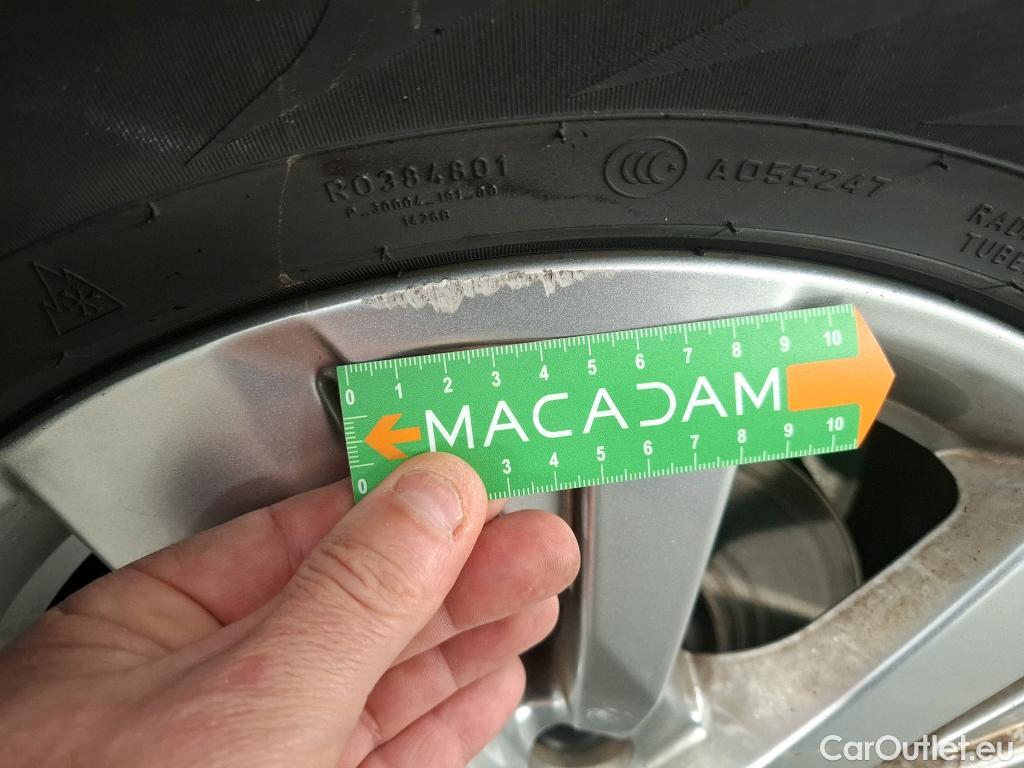  Peugeot  3008  Active Business 1.2 PureTech 130CV BVA8 E6dT #32