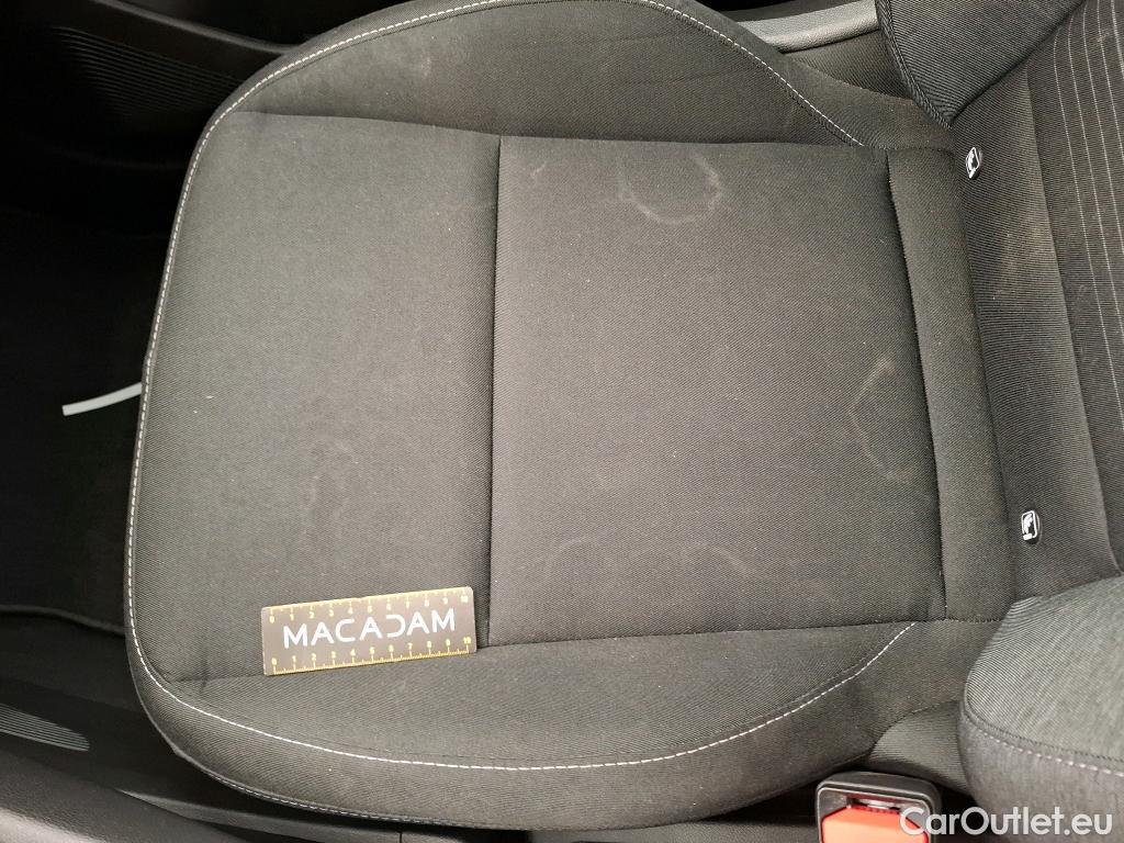  Renault  Captur  II Business 1.5 dCi 95CV BVM6 E6dT #10