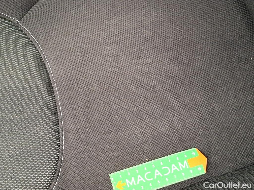  Renault  Clio  IV Business 0.9 TCe 90CV BVM5 E6 #15