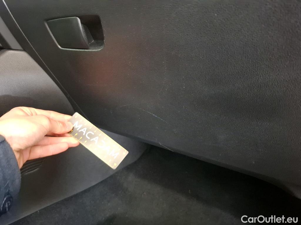  Renault  Captur  II Business 1.5 dCi 115CV BVA7 E6dT #6