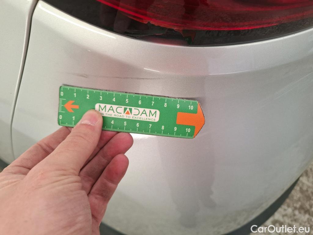  Renault  Captur  Intens 1.5 dCi 90CV BVM5 E6 #57