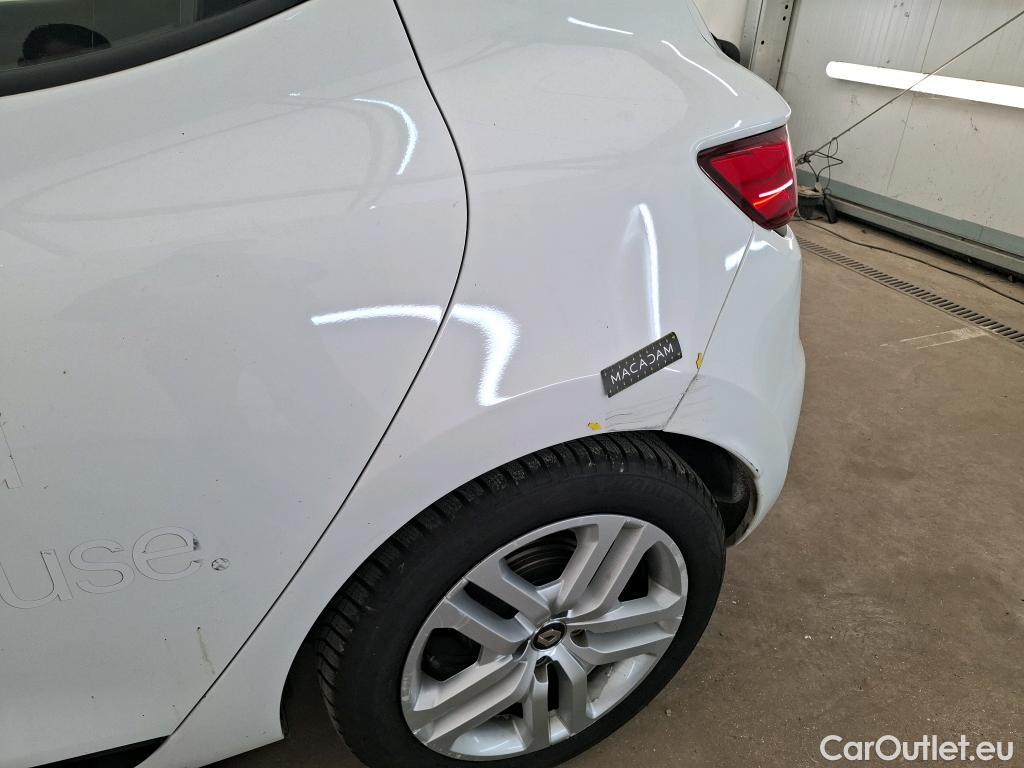  Renault  Clio  IV Business 0.9 TCe 90CV BVM5 E6 #17