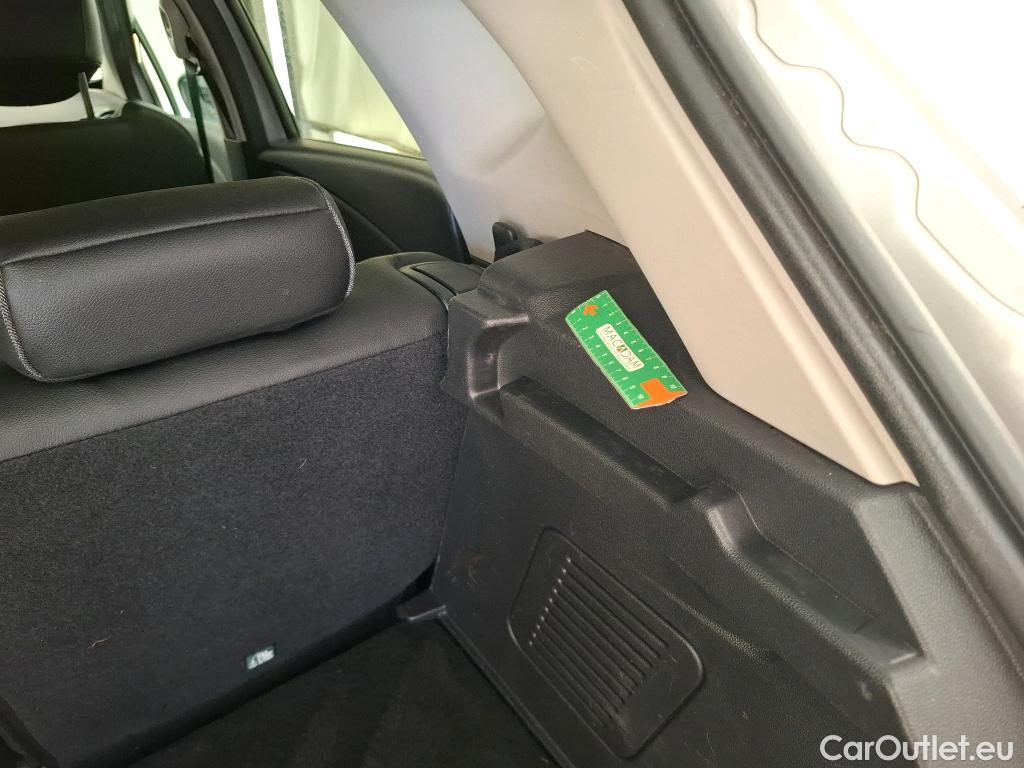  Renault  Captur  Intens 1.5 dCi 90CV BVM5 E6 #10