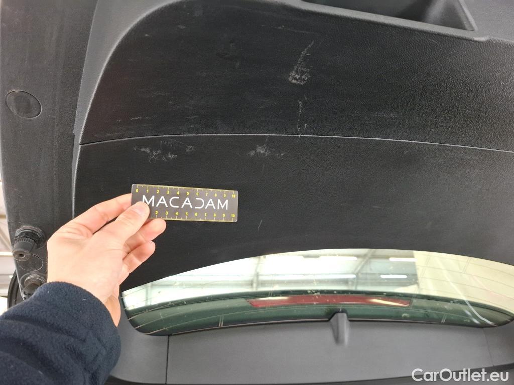  Renault  Captur  II Business 1.5 dCi 115CV BVA7 E6dT #8