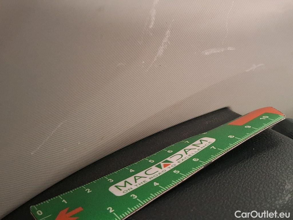  Renault  Captur  Intens 1.5 dCi 90CV BVM5 E6 #41