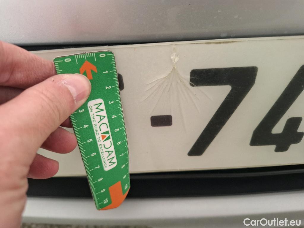  Renault  Captur  Intens 1.5 dCi 90CV BVM5 E6 #48