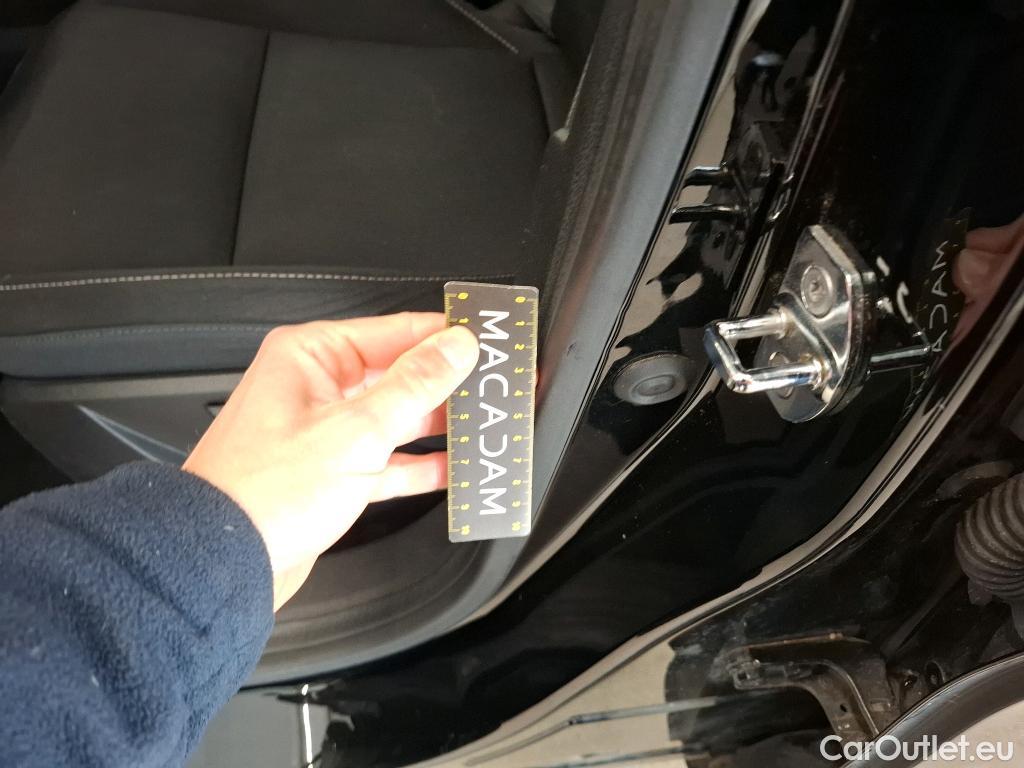  Renault  Captur  II Business 1.5 dCi 115CV BVA7 E6dT #4