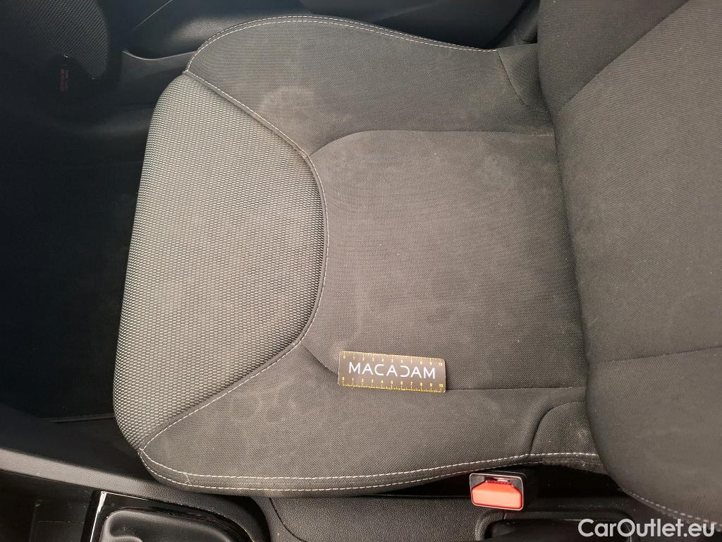  Renault  Clio  IV Business 0.9 TCe 90CV BVM5 E6 #27