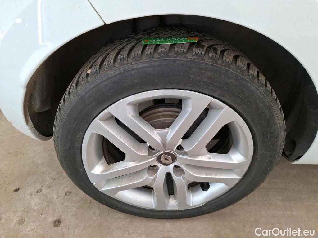  Renault  Clio  IV Business 0.9 TCe 90CV BVM5 E6 #20