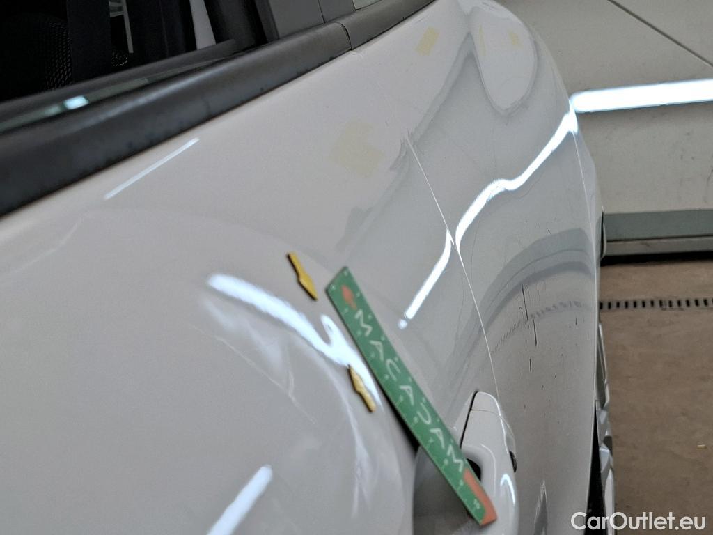  Renault  Clio  IV Business 0.9 TCe 90CV BVM5 E6 #12