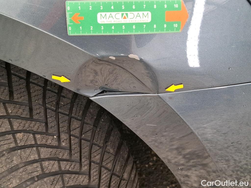  Skoda  Superb SKODA  Combi / 2019 / 5P / Break 1.4 TSI PHEV 218ch DSG6 Business #4