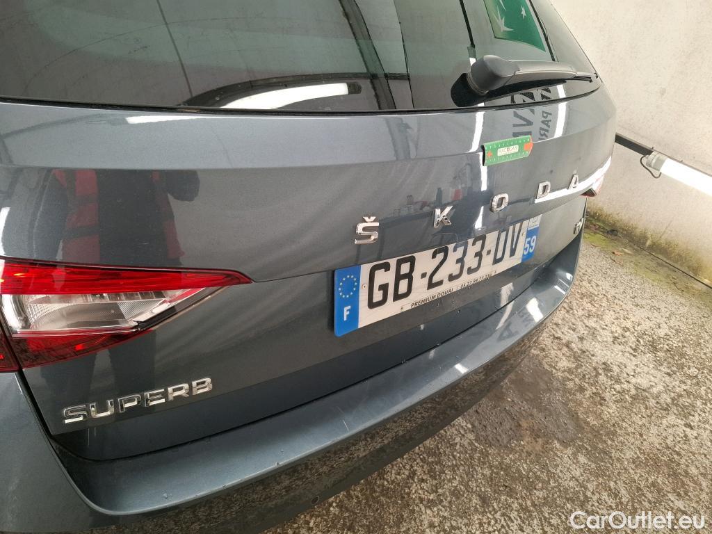  Skoda  Superb SKODA  Combi / 2019 / 5P / Break 1.4 TSI PHEV 218ch DSG6 Business #20