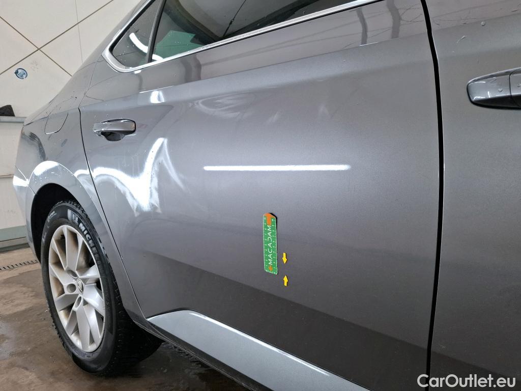  Skoda  Superb  Berline Business 2.0 TDI 150CV BVA7 E6d #16